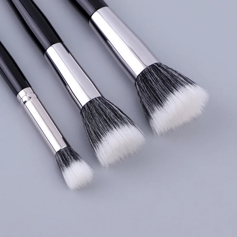 Dot brush Blush brush pure wool flat head small large optional makeup brush Soft hair wooden handle beauty tools
